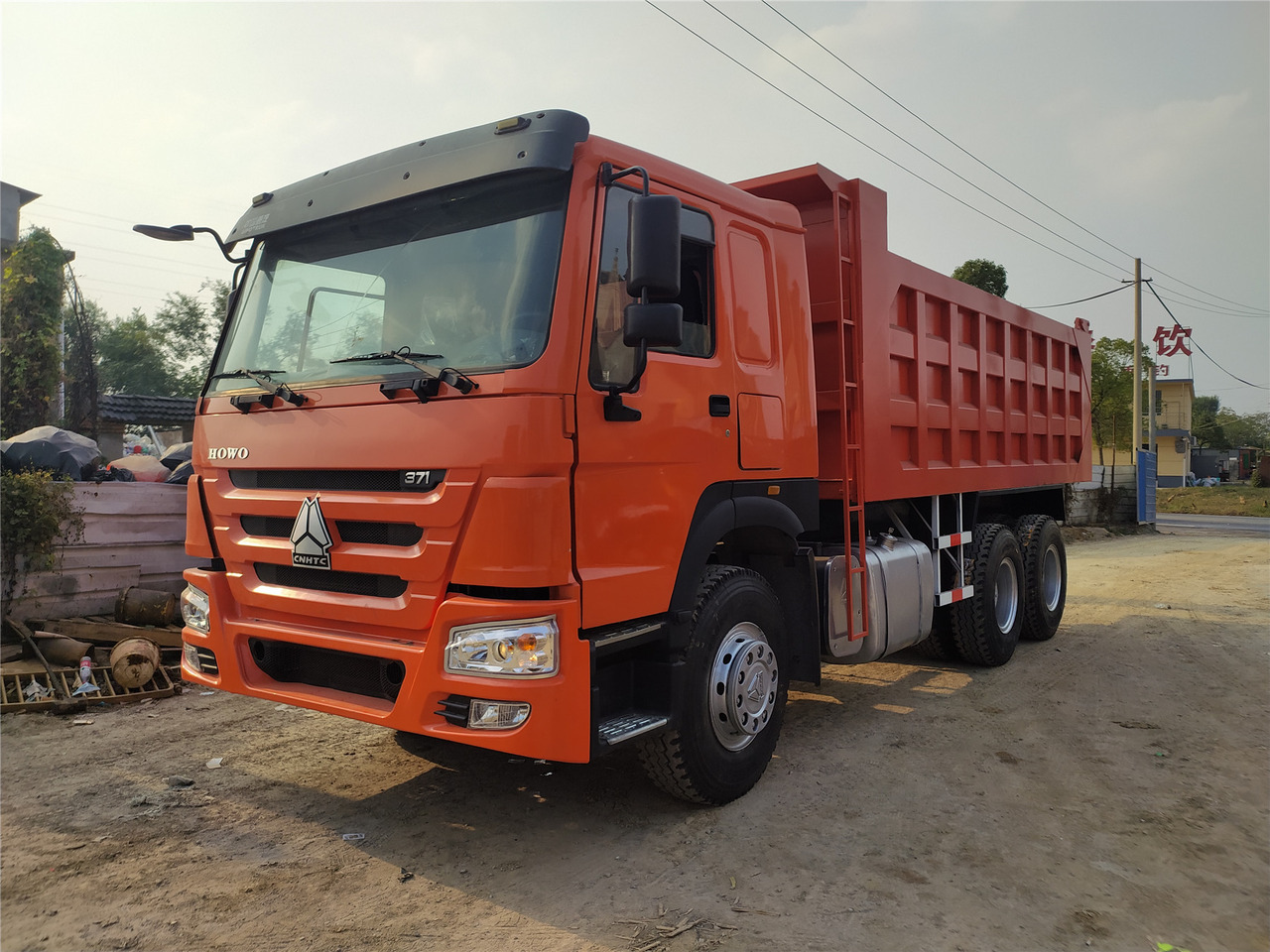 HOWO 371hp - Camion benne: photos 3 HOWO 371hp - Camion benne: photos 3