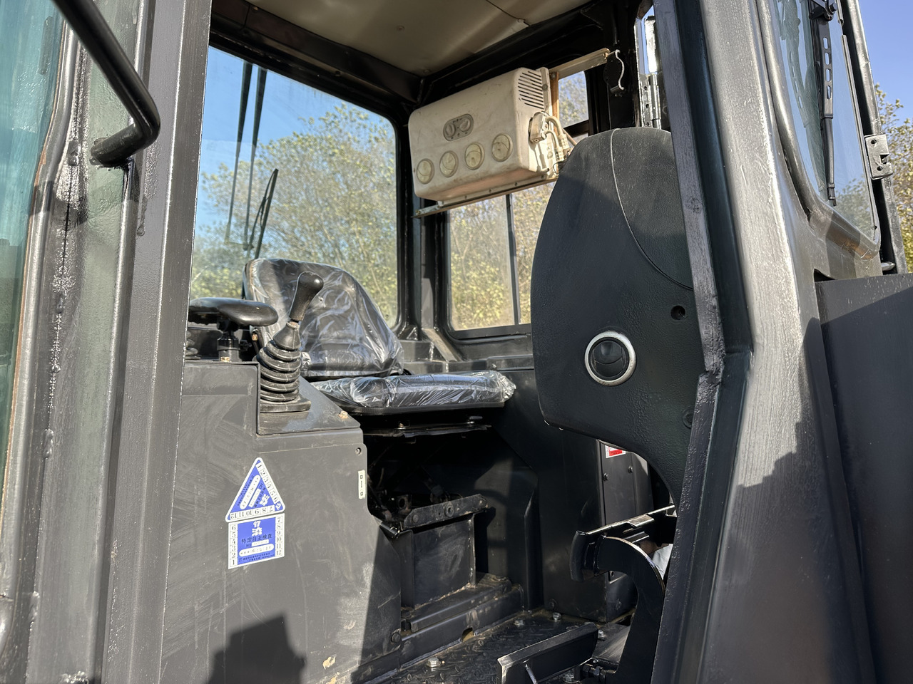 Bulldozer SHANTUI SD22 bulldozer: photos 6