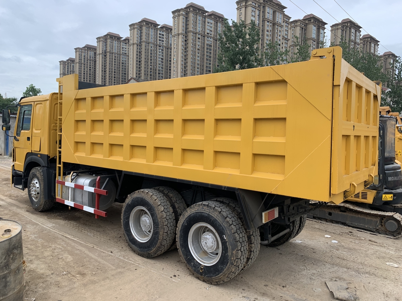 SINOTRUK Howo Dump truck 371 - Camion benne: photos 4 SINOTRUK Howo Dump truck 371 - Camion benne: photos 4
