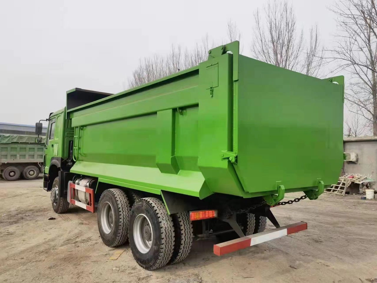 SINOTRUK Howo Dump truck 371 - Camion benne: photos 4 SINOTRUK Howo Dump truck 371 - Camion benne: photos 4
