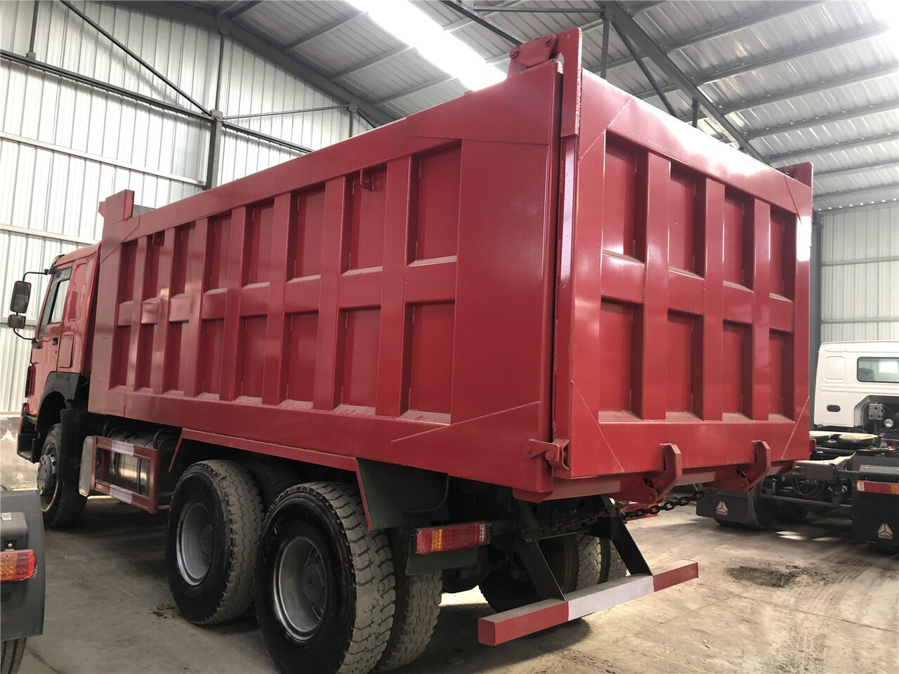 SINOTRUK Howo Dump truck 371 - Camion benne: photos 5 SINOTRUK Howo Dump truck 371 - Camion benne: photos 5