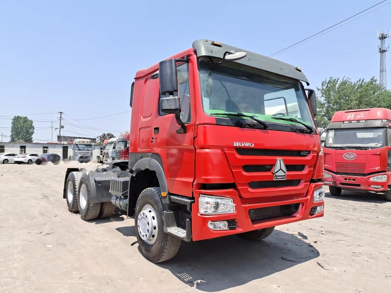 SINOTRUK Howo tractor unit 420 - Tracteur routier: photos 1 SINOTRUK Howo tractor unit 420 - Tracteur routier: photos 1