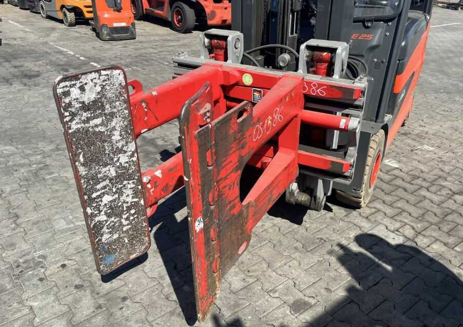 Durwen RKKP25 - Pinces pour Chariot élévateur: photos 1 Durwen RKKP25 - Pinces pour Chariot élévateur: photos 1