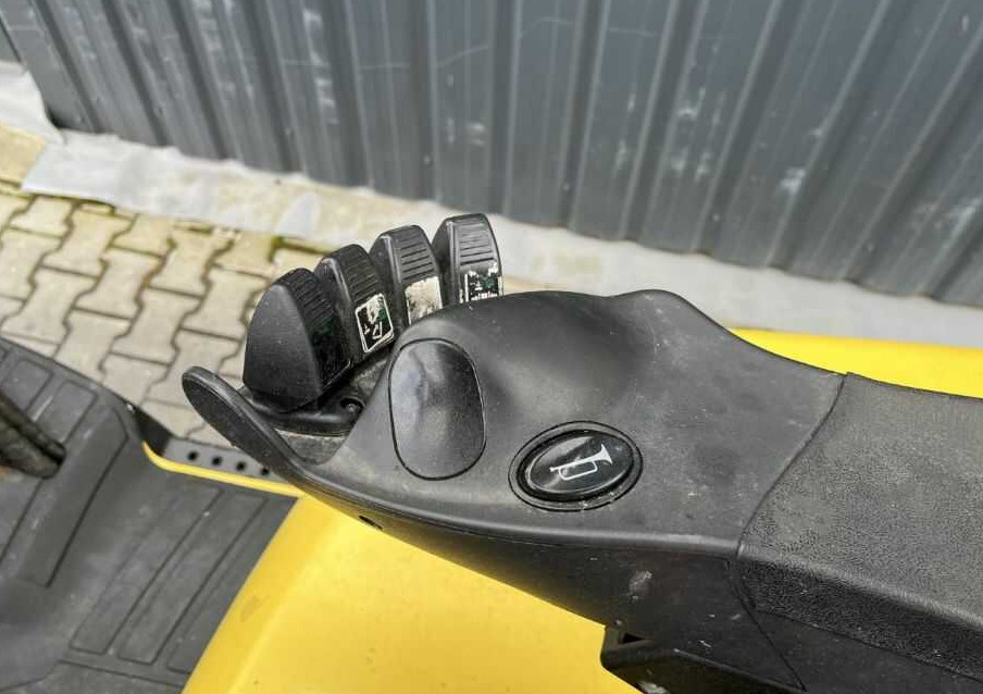 Hyster S7.0FT - Chariot élévateur à gaz: photos 4 Hyster S7.0FT - Chariot élévateur à gaz: photos 4