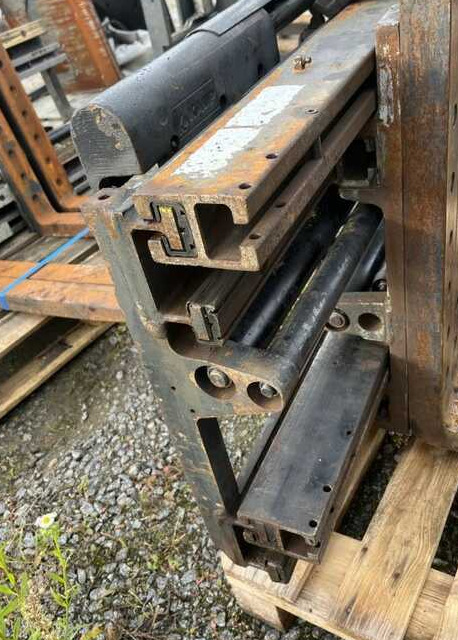 Kaup 2T429 - Fourches: photos 5 Kaup 2T429 - Fourches: photos 5