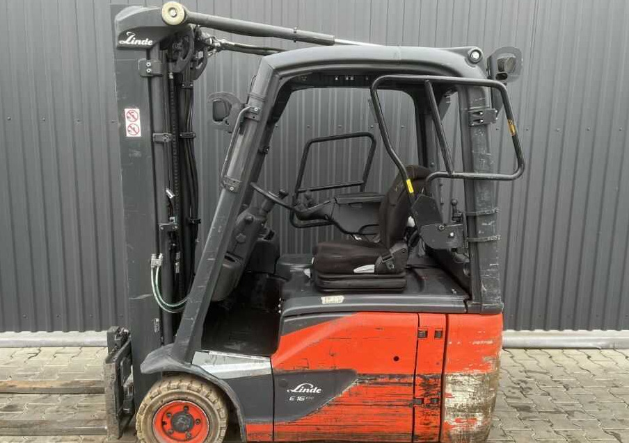 Linde E16-02 - Chariot élévateur électrique: photos 2 Linde E16-02 - Chariot élévateur électrique: photos 2