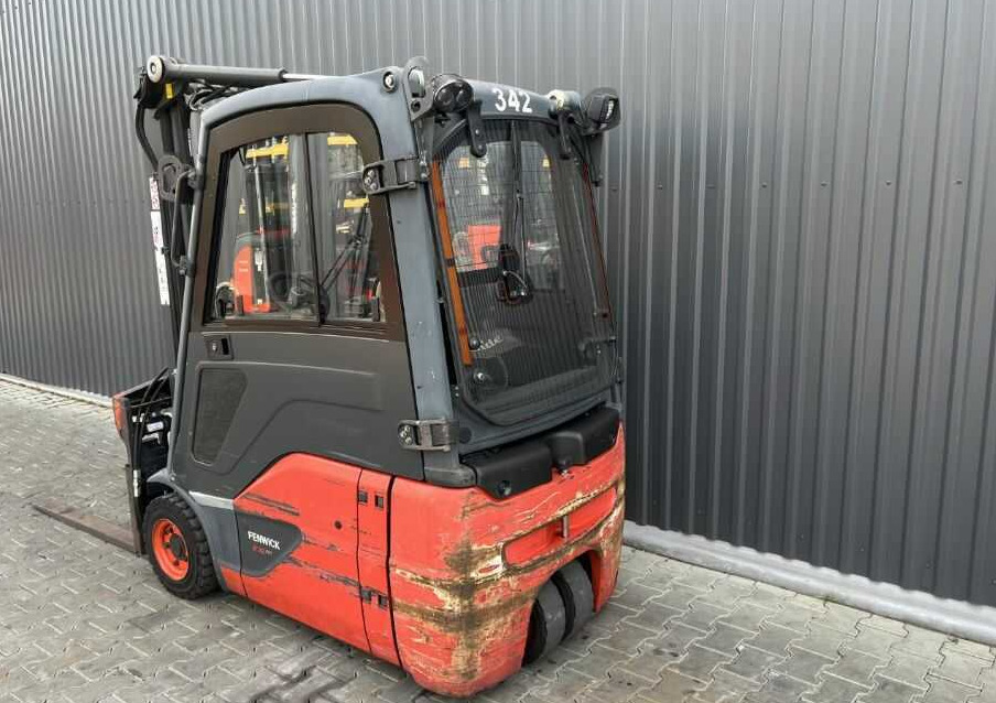Linde E16C-02 - Chariot élévateur électrique: photos 3 Linde E16C-02 - Chariot élévateur électrique: photos 3