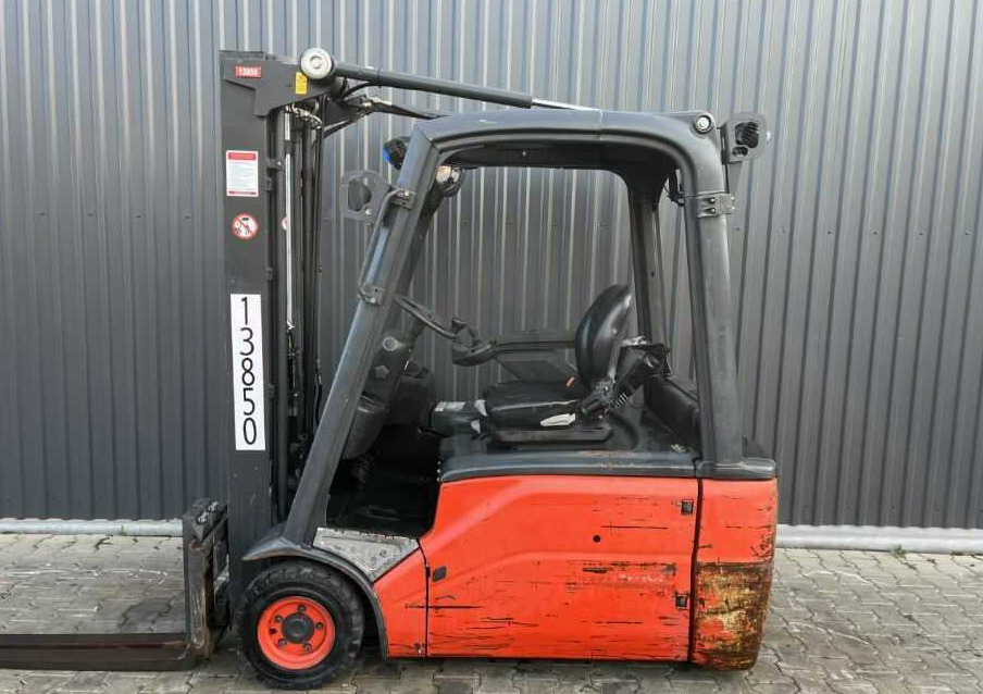 Linde E16L-02 - Chariot élévateur électrique: photos 2 Linde E16L-02 - Chariot élévateur électrique: photos 2