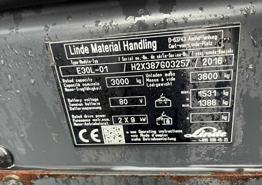 Linde E30-01 - Chariot élévateur électrique: photos 4 Linde E30-01 - Chariot élévateur électrique: photos 4
