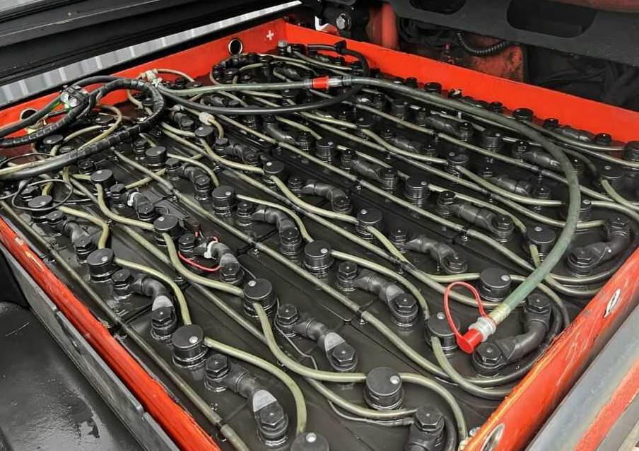 Chariot élévateur électrique Linde E35HL-02: photos 8