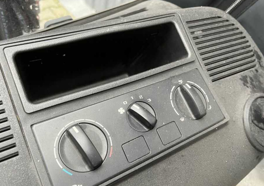 Linde H16T-01 - Chariot élévateur à gaz: photos 5 Linde H16T-01 - Chariot élévateur à gaz: photos 5