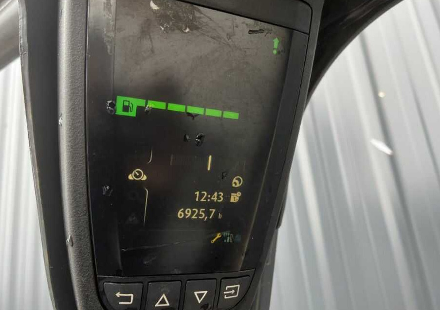 Linde H20T-01 - Chariot élévateur à gaz: photos 5 Linde H20T-01 - Chariot élévateur à gaz: photos 5