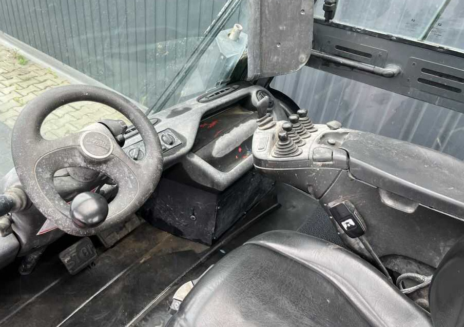 Linde H70D-03 - Chariot élévateur diesel: photos 5 Linde H70D-03 - Chariot élévateur diesel: photos 5