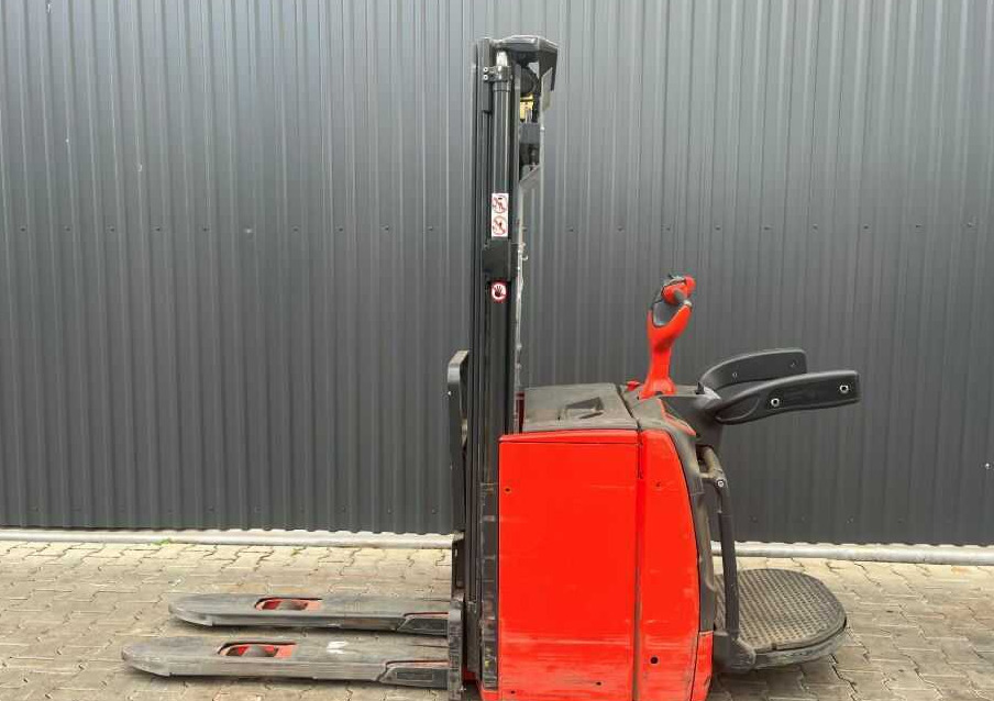 Linde L14AP - Gerbeur: photos 2 Linde L14AP - Gerbeur: photos 2