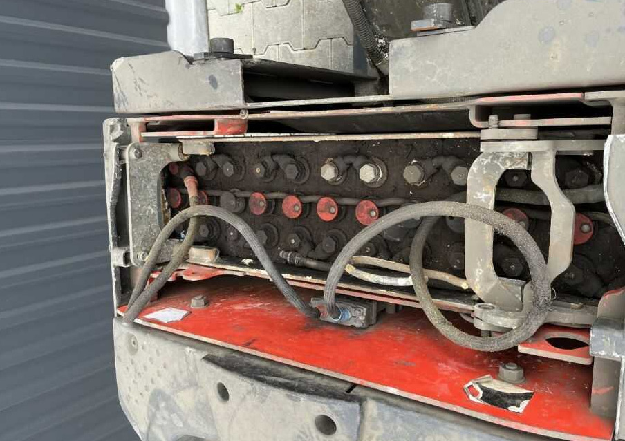 Linde P30C - Chariot tracteur: photos 5 Linde P30C - Chariot tracteur: photos 5