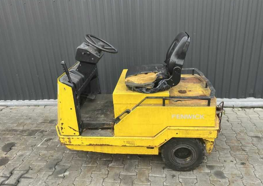 Linde P50Z - Chariot tracteur: photos 2 Linde P50Z - Chariot tracteur: photos 2