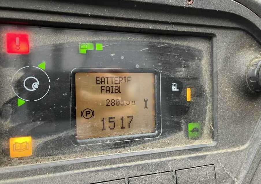 Linde R14-01 - Chariot à mât rétractable: photos 5 Linde R14-01 - Chariot à mât rétractable: photos 5