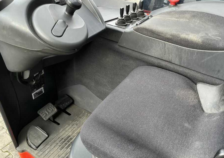 Chariot à mât rétractable Linde R14G: photos 9