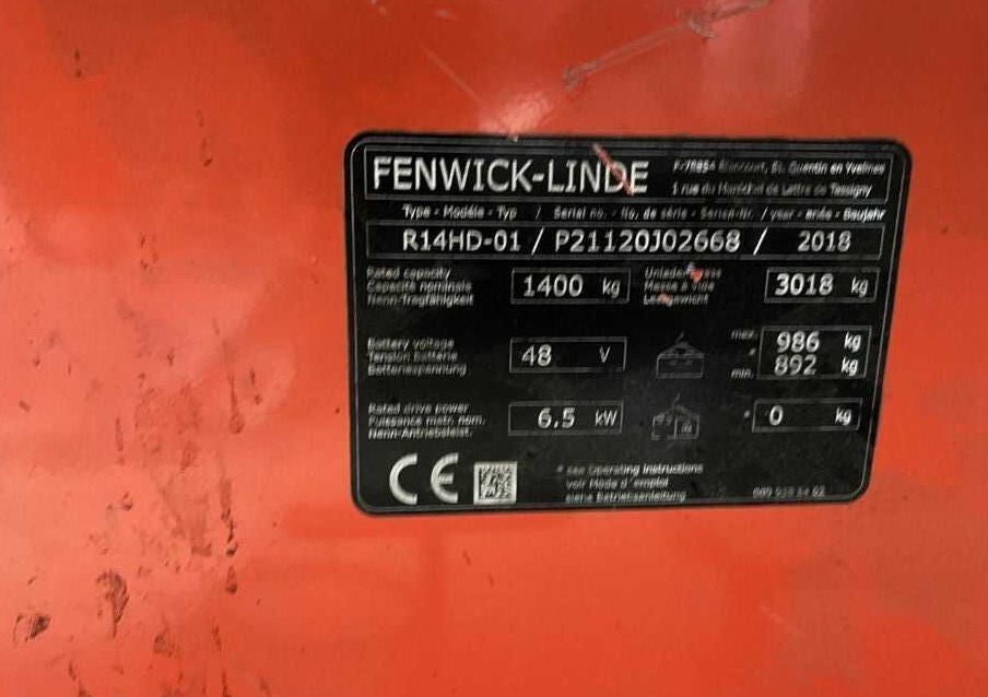 Linde R14HD-01 - Chariot à mât rétractable: photos 4 Linde R14HD-01 - Chariot à mât rétractable: photos 4