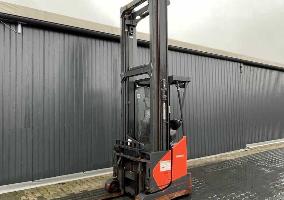Linde R14X - Chariot à mât rétractable: photos 1 Linde R14X - Chariot à mât rétractable: photos 1