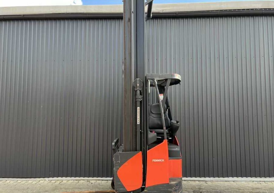 Linde R14X - Chariot à mât rétractable: photos 2 Linde R14X - Chariot à mât rétractable: photos 2