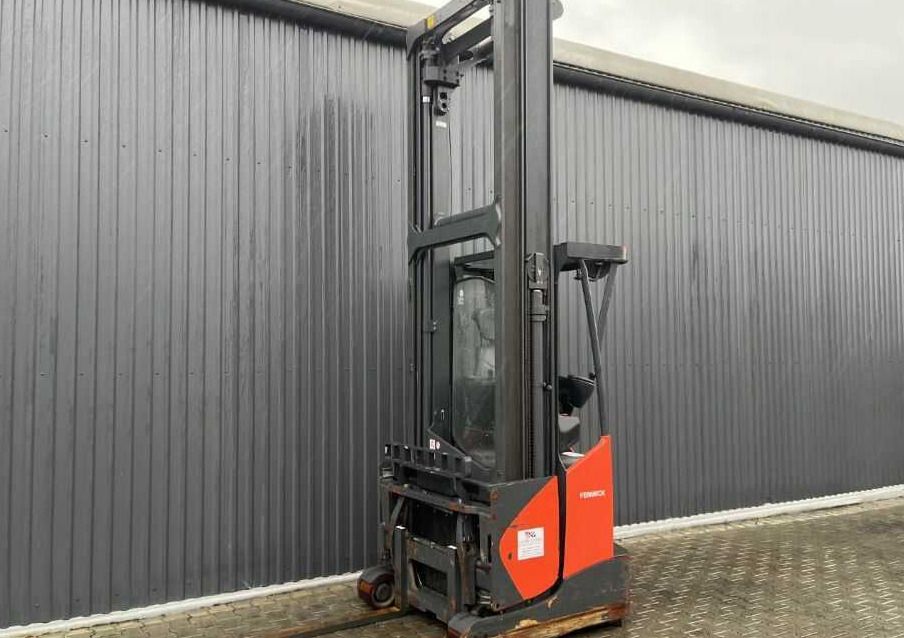 Linde R14X - Chariot à mât rétractable: photos 1 Linde R14X - Chariot à mât rétractable: photos 1
