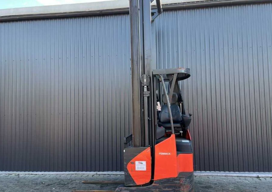 Linde R14X - Chariot à mât rétractable: photos 2 Linde R14X - Chariot à mât rétractable: photos 2