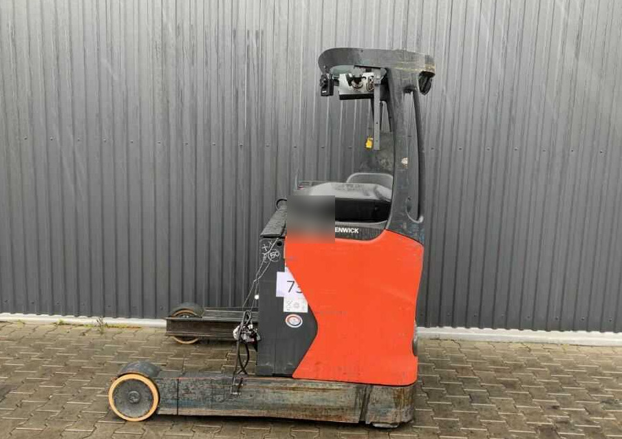 Linde R16HD-01 - Chariot à mât rétractable: photos 2 Linde R16HD-01 - Chariot à mât rétractable: photos 2