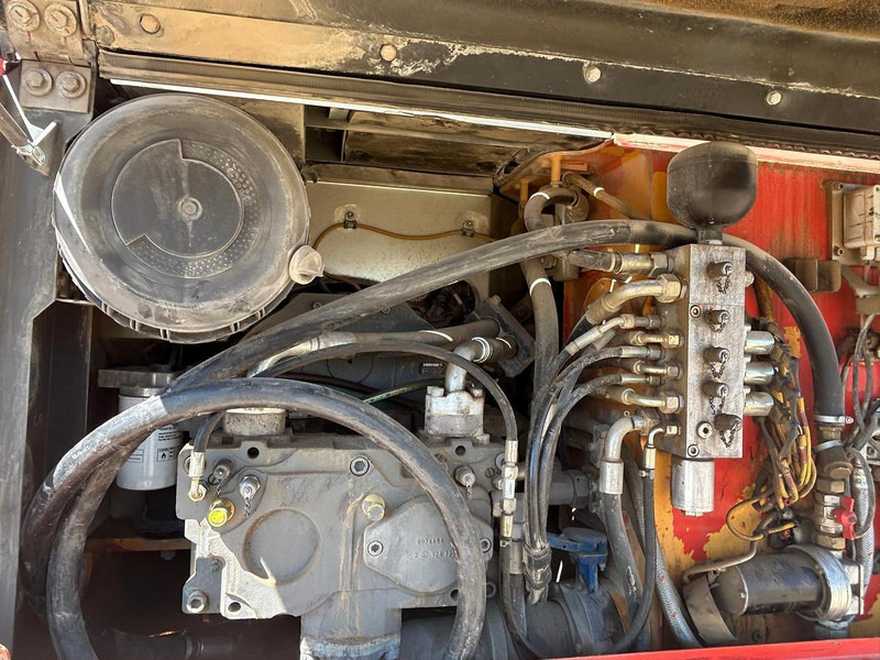 Pelle Liebherr R924 LC: photos 16
