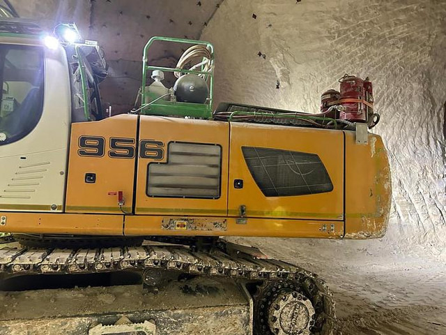 Liebherr R956HD - Pelle sur chenille: photos 4 Liebherr R956HD - Pelle sur chenille: photos 4