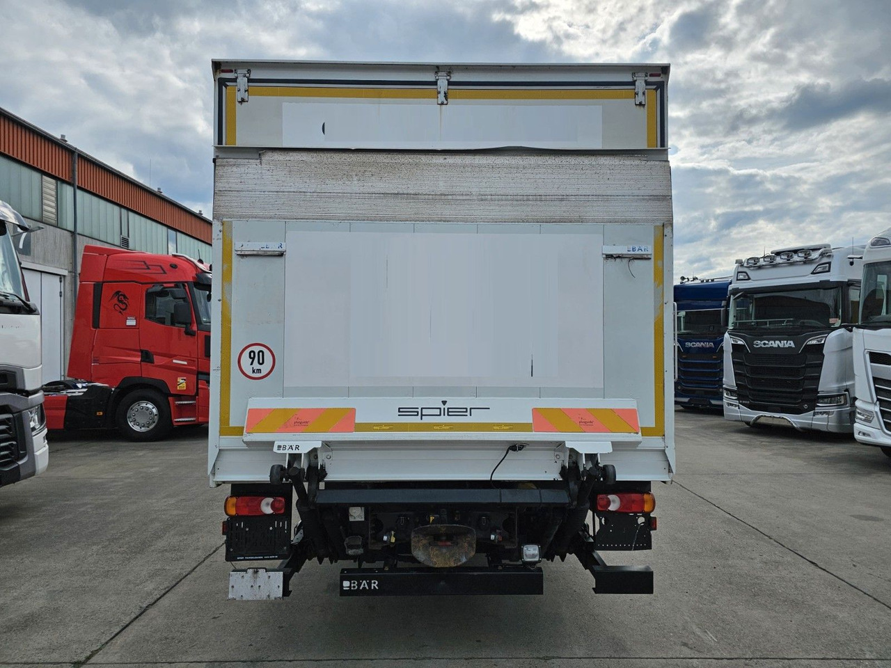 Iveco EURO-CARGO 120E25 * SCHLAFKABINE * BÄR 1,5 T * - Camion fourgon: photos 5 Iveco EURO-CARGO 120E25 * SCHLAFKABINE * BÄR 1,5 T * - Camion fourgon: photos 5