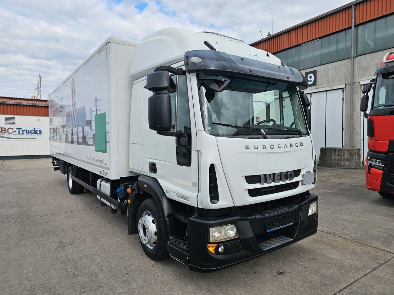 Iveco EURO-CARGO 120E25 * SCHLAFKABINE * BÄR 1,5 T * - Camion fourgon: photos 3 Iveco EURO-CARGO 120E25 * SCHLAFKABINE * BÄR 1,5 T * - Camion fourgon: photos 3