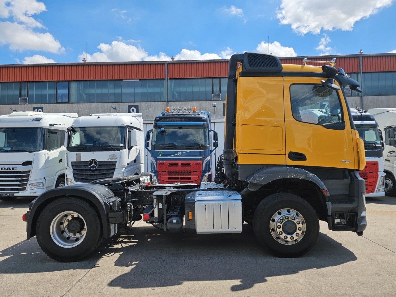 Mercedes-Benz AROCS 1851 LS * HYDRO-DRIVE * ACC * STANDKLIMA * - Tracteur routier: photos 4 Mercedes-Benz AROCS 1851 LS * HYDRO-DRIVE * ACC * STANDKLIMA * - Tracteur routier: photos 4