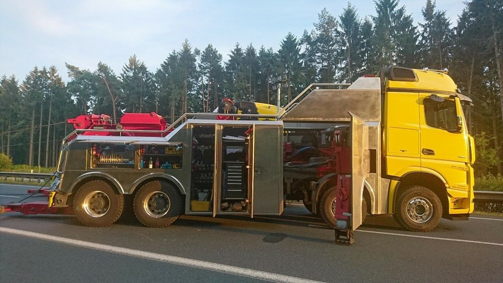 Mercedes-Benz Arocs 4163 8x4 G&G Heavy Wrecker Mercedes-Benz Arocs 4163 8x4 G&G Heavy Wrecker - Remorqueuse: photos 3 Mercedes-Benz Arocs 4163 8x4 G&G Heavy Wrecker Mercedes-Benz Arocs 4163 8x4 G&G Heavy Wrecker - Remorqueuse: photos 3