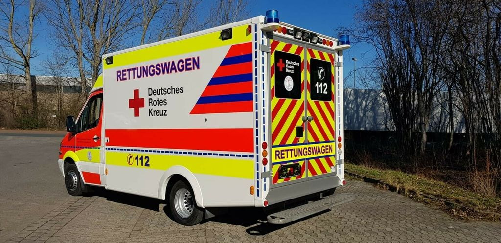 Mercedes-Benz Sprinter 516 // 1 J Garantie // Mercedes-Benz Sprinter 516 // 1 J Garantie // - Ambulance: photos 4 Mercedes-Benz Sprinter 516 // 1 J Garantie // Mercedes-Benz Sprinter 516 // 1 J Garantie // - Ambulance: photos 4