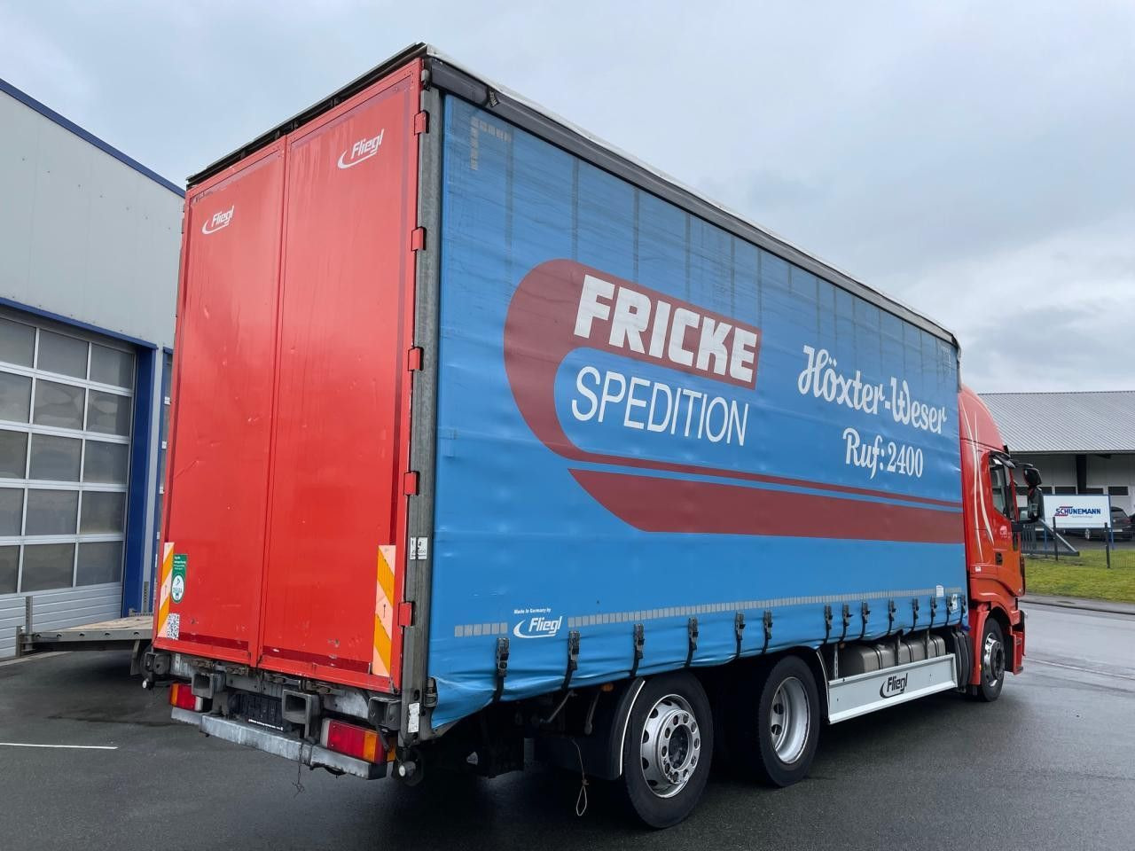 Iveco Stralis AS260S42Y/FP GV Euro6 Intarder Klima AHK Iveco Stralis AS260S42Y/FP GV Euro6 Intarder Klima AHK - Camion à rideaux coulissants: photos 4 Iveco Stralis AS260S42Y/FP GV Euro6 Intarder Klima AHK Iveco Stralis AS260S42Y/FP GV Euro6 Intarder Klima AHK - Camion à rideaux coulissants: photos 4