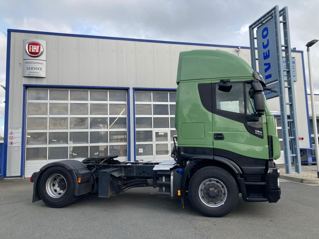 Iveco X-Way IVECO AS440X46 T/P ON (HI-TRACTION) Euro6 Iveco X-Way IVECO AS440X46 T/P ON (HI-TRACTION) Euro6 - Tracteur routier: photos 3 Iveco X-Way IVECO AS440X46 T/P ON (HI-TRACTION) Euro6 Iveco X-Way IVECO AS440X46 T/P ON (HI-TRACTION) Euro6 - Tracteur routier: photos 3