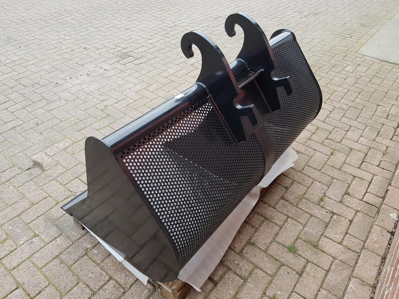 AGM Baggerbak 1500 mm - Godet: photos 4 AGM Baggerbak 1500 mm - Godet: photos 4