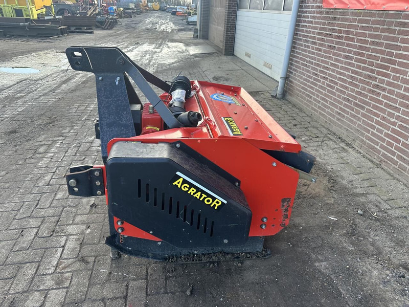 Agrator  - Broyeur/ Épareuse: photos 3 Agrator  - Broyeur/ Épareuse: photos 3