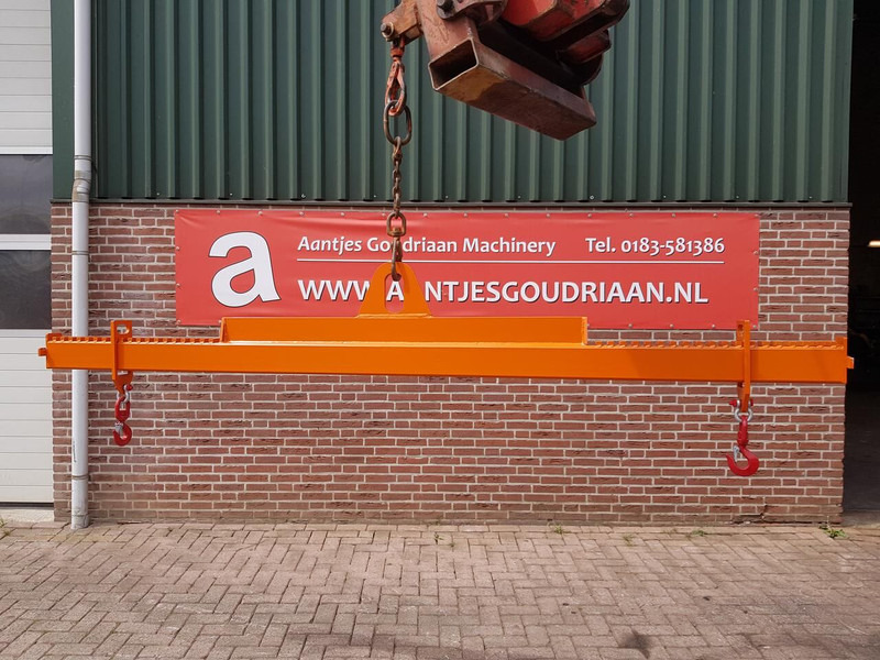 Hijsbalk 3000KG - Grue auxiliaire: photos 1 Hijsbalk 3000KG - Grue auxiliaire: photos 1