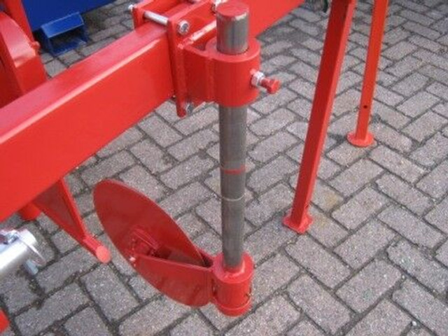 MOLPLOEG en woelers - Décompacteur: photos 2 MOLPLOEG en woelers - Décompacteur: photos 2