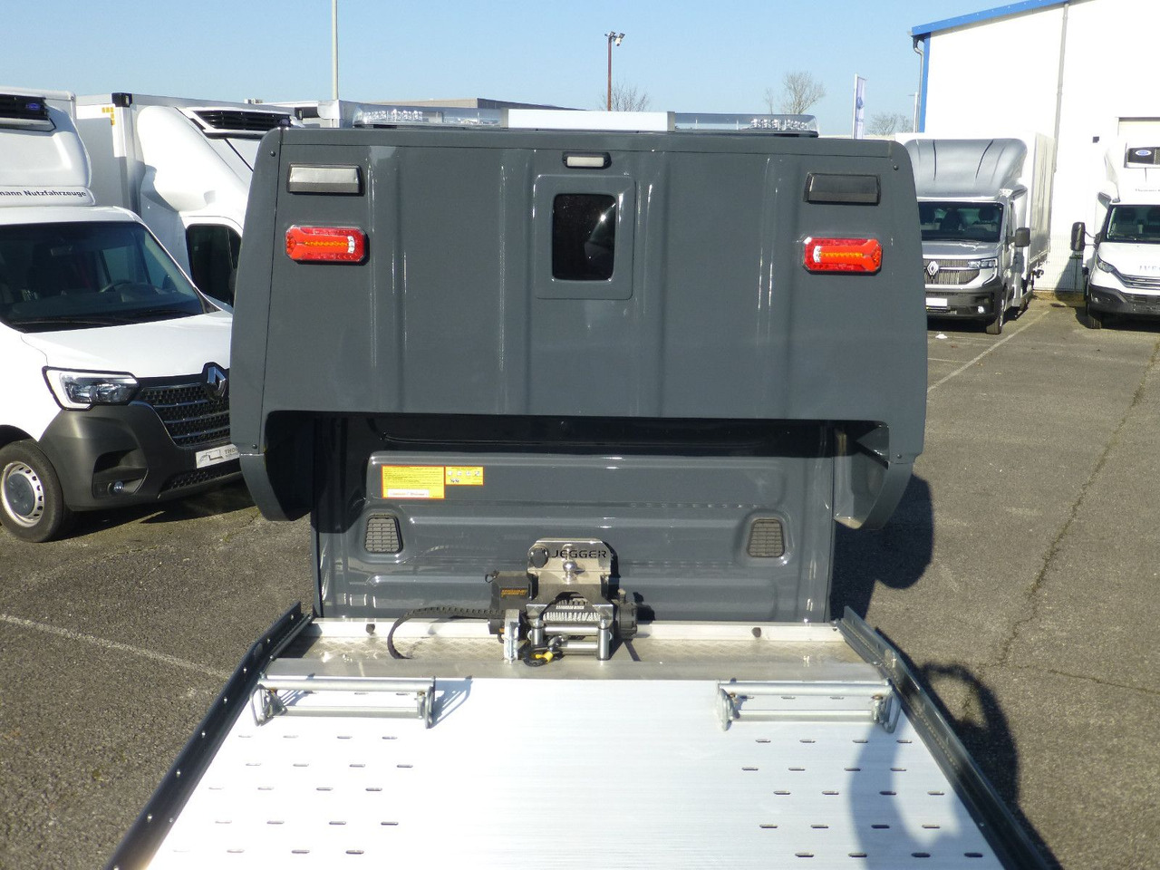 Remorqueuse Iveco Daily 35S18 Autotransporter  NAVI Schlafkabine: photos 10