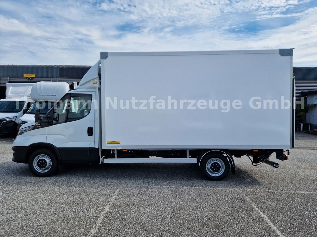 Utilitaire frigorifique neuf Iveco Daily 35S18 Kühlkoffer LBW BÄR Xarios 300 GH Iveco Daily 35S18 Kühlkoffer LBW BÄR Xarios 300 GH: photos 7 Utilitaire frigorifique neuf Iveco Daily 35S18 Kühlkoffer LBW BÄR Xarios 300 GH Iveco Daily 35S18 Kühlkoffer LBW BÄR Xarios 300 GH: photos 7