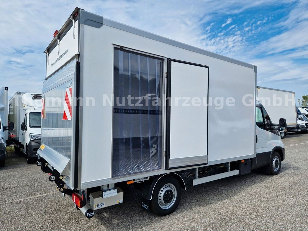Utilitaire frigorifique neuf Iveco Daily 35S18 Kühlkoffer LBW BÄR Xarios 300 GH Iveco Daily 35S18 Kühlkoffer LBW BÄR Xarios 300 GH: photos 9 Utilitaire frigorifique neuf Iveco Daily 35S18 Kühlkoffer LBW BÄR Xarios 300 GH Iveco Daily 35S18 Kühlkoffer LBW BÄR Xarios 300 GH: photos 9