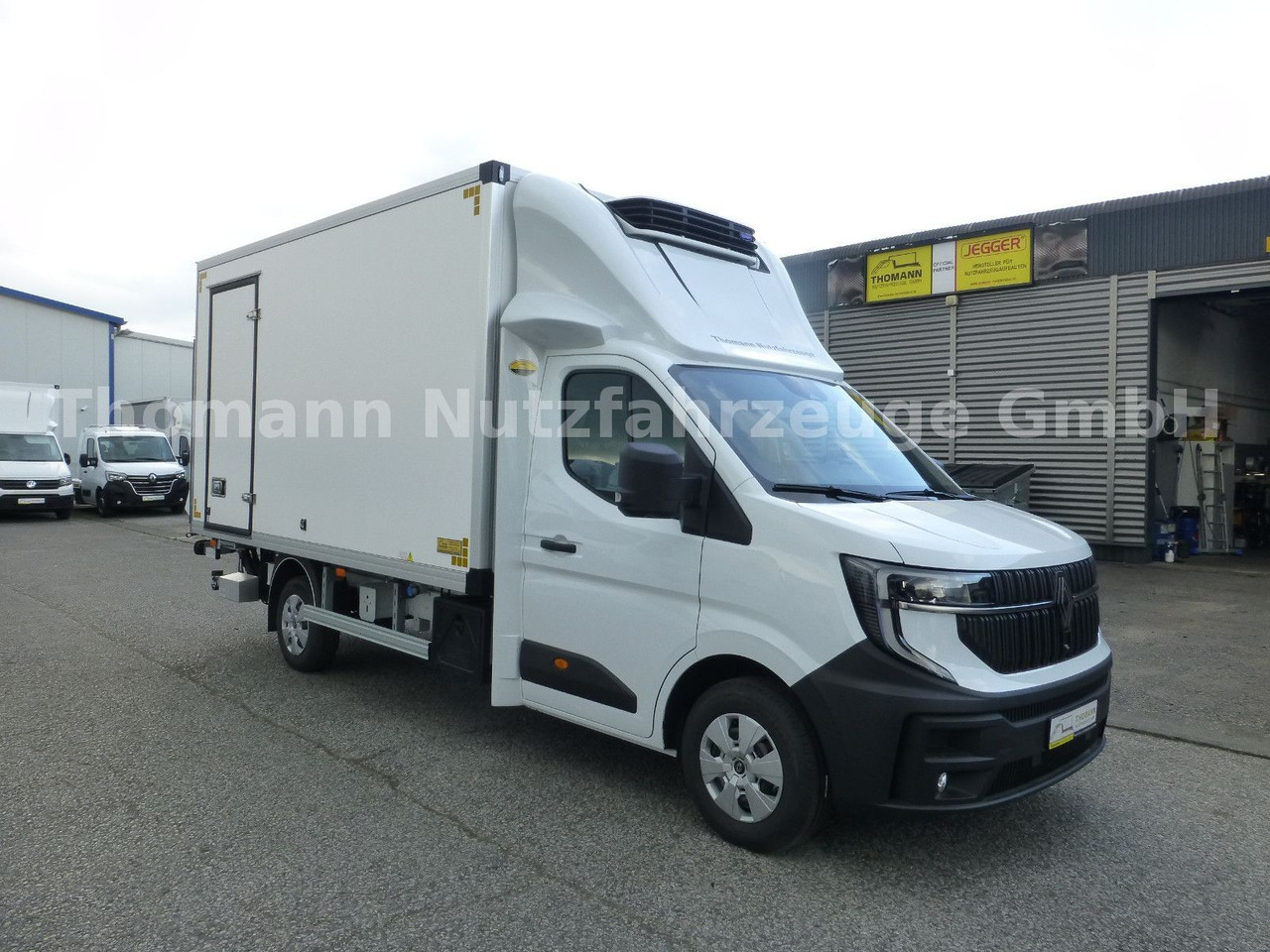 Renault NEW Master 2025 Kühlkoffer LBW Xarios 300 Premiu - Utilitaire frigorifique: photos 2 Renault NEW Master 2025 Kühlkoffer LBW Xarios 300 Premiu - Utilitaire frigorifique: photos 2