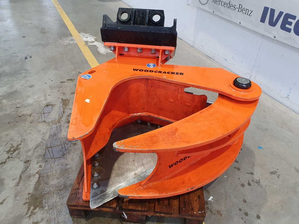 Westtech Woodcracker CL320 Fällgreifer 2022 DEMO - Accessoire pour Matériel forestier: photos 4 Westtech Woodcracker CL320 Fällgreifer 2022 DEMO - Accessoire pour Matériel forestier: photos 4