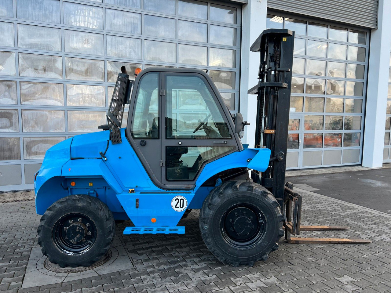 Manitou M30-4 / nur: 2.931h / SS / Allrad / 5,3m Hubhöhe - Autre matériel: photos 3 Manitou M30-4 / nur: 2.931h / SS / Allrad / 5,3m Hubhöhe - Autre matériel: photos 3