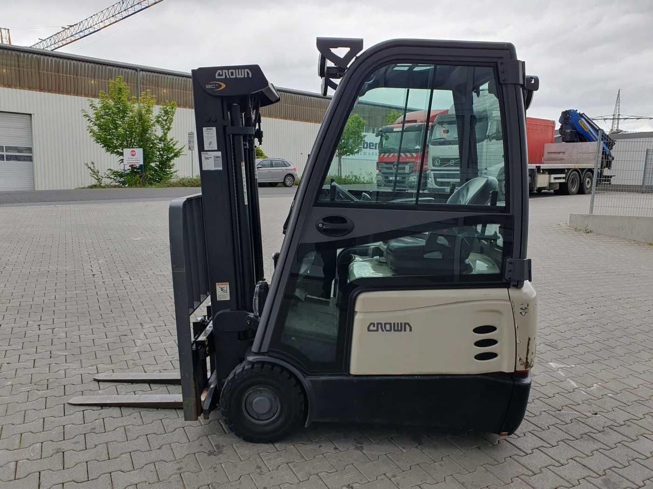 Chariot élévateur électrique Crown SCT6020-1.3 /Triplex: 4.30m / SS / 1.185h!: photos 6