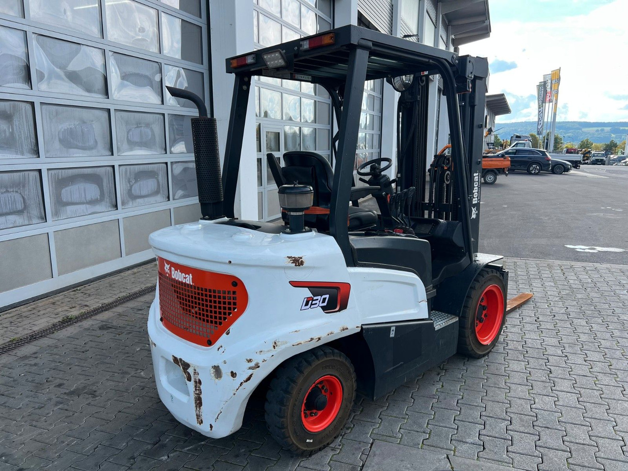 Doosan D30NXS / nur 482h! / 12.2023 / SS - Chariot élévateur électrique: photos 4 Doosan D30NXS / nur 482h! / 12.2023 / SS - Chariot élévateur électrique: photos 4