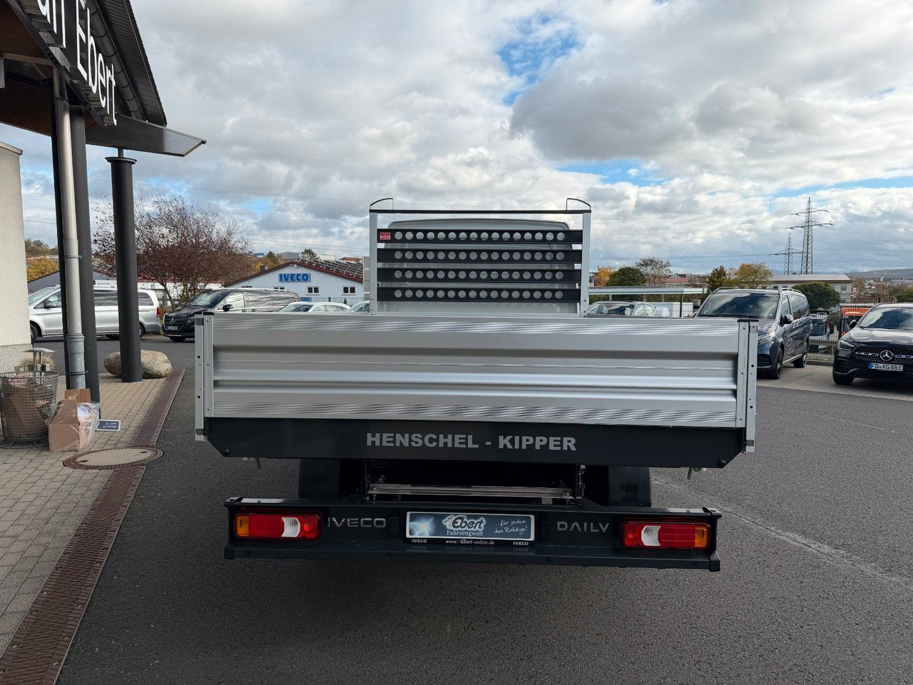 Iveco Daily 35S14 A8 *R3.450mm*Automatik*Klima* 4x - Utilitaire benne: photos 5 Iveco Daily 35S14 A8 *R3.450mm*Automatik*Klima* 4x - Utilitaire benne: photos 5